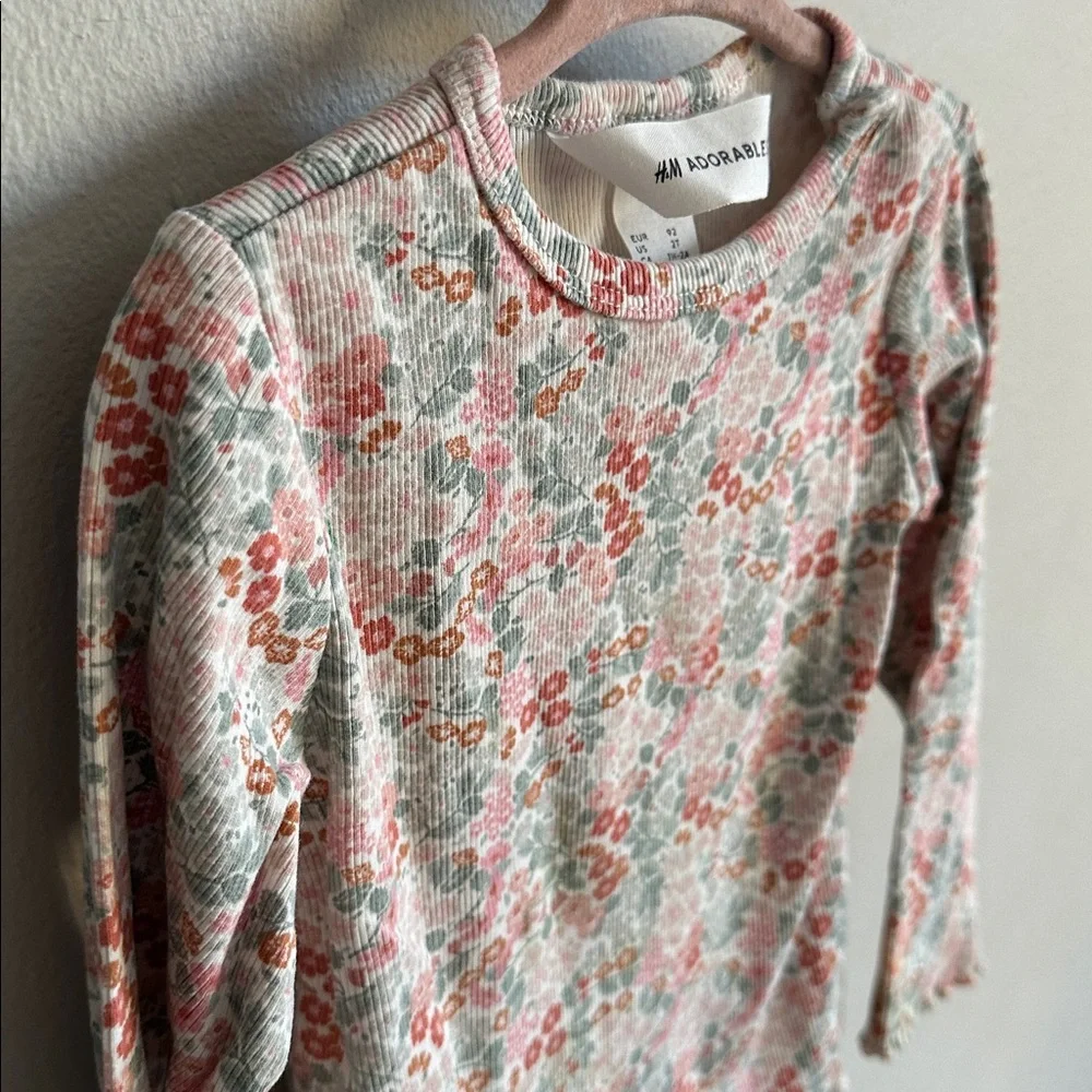 H&M Ribbed Top - Picture 2 of 4